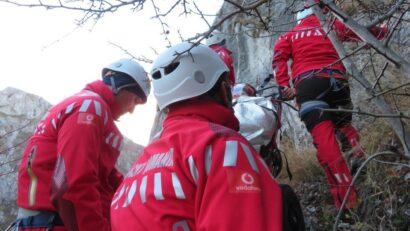 Intervenție de urgență în Bucegi, pentru salvarea unor participanți la un concurs de alergare montană