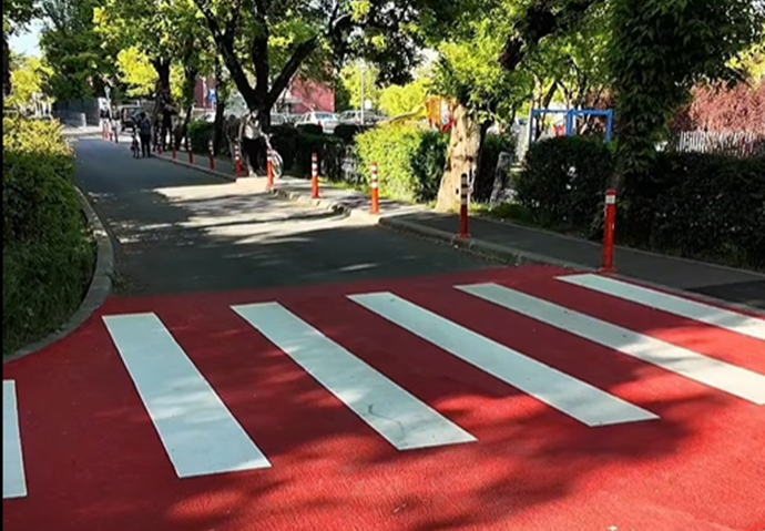 Măsuri sporite de siguranță în jurul școlilor