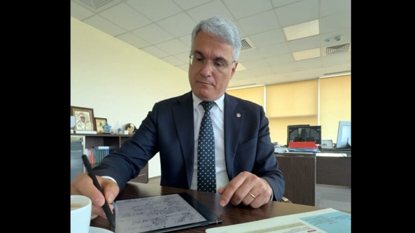 Dragoș Pîslaru: Noul proiect de lege a salarizării nu va duce la scăderea niciunui salariu
