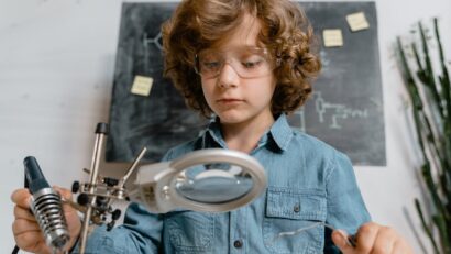 Copiii care au schimbat lumea: invenţii şi descoperiri realizate la vârste surprinzătoare!