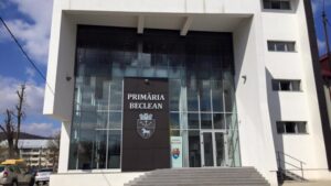 Un post neobișnuit la Primărie