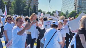 SANITAS protestează împotriva noii legi a salarizării