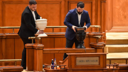 Guvernul propus a căzut la vot, care sunt variantele partidelor politice