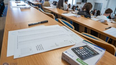 Peste 3.900 de candidați susțin examenul pentru titlul de medic specialist