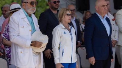 Nadia Comăneci, Ilie Bolojan și Ion Țiriac, la inaugurarea Sălii de gimnastică ”Nadia Comăneci”