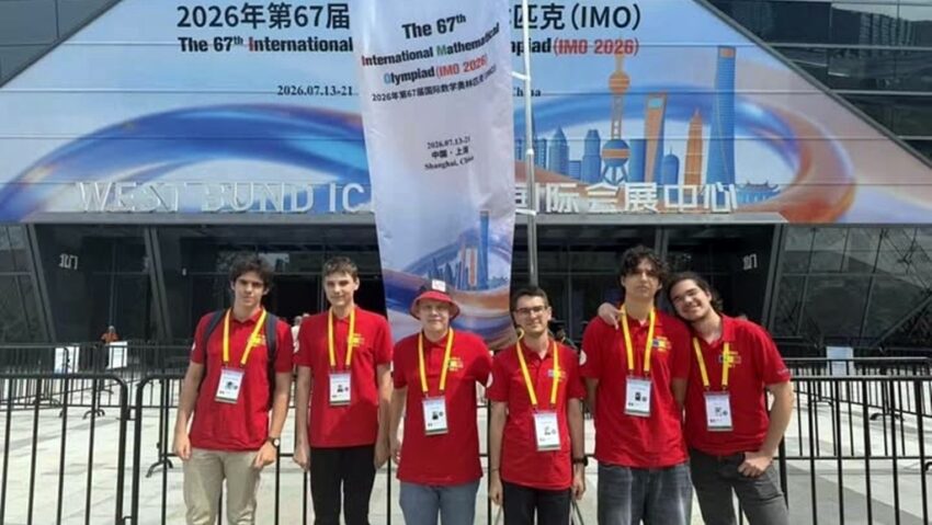 Un elev din Bihor reprezintă România la Olimpiada Internațională de Matematică