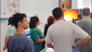 Medicii au extirpat o tumoră de aproape 10 kilograme