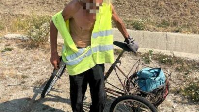 Cu tricicleta pe contrasens pe autostrada A1 !