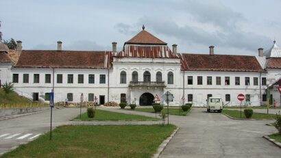 Istorie și artă contemporană, în fostul grajd Wesselényi