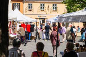 Târgul de produse handmade „Artizan Huet”, în weekendul 29-30 august