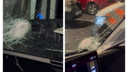 Medici atacați cu bâte și topoare pentru că ar fi din ”ambulanța care fură copii”