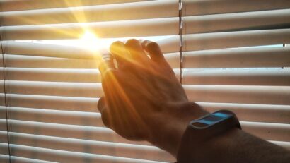 O metodă rapidă de a reduce temperatura din cameră, fără aer condiţionat