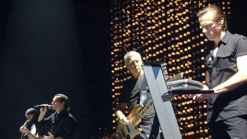 U2 revine cu un nou album după nouă ani