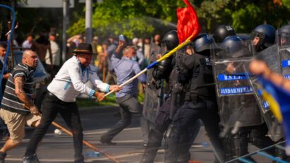 Percheziții în 29 de locații după violențele din Piața Victoriei