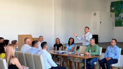 Proiect pilot în Zalău: autobuzele dedicate elevilor vor circula din 14 septembrie