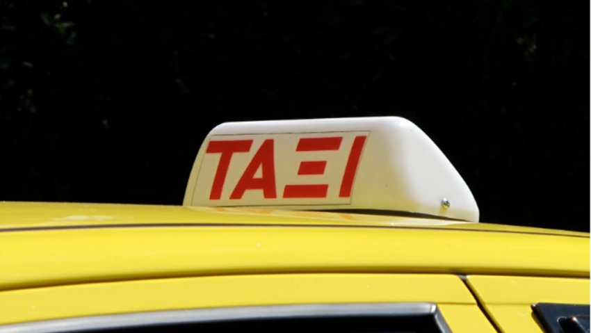 Grecia majorează tarifele taxiurilor de la aeroport