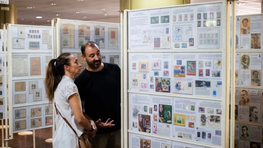 Sibiul, văzut prin timbre. Expoziție națională de filatelie la Biblioteca ASTRA