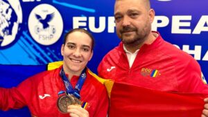 Două medalii de bronz pentru Anca Grosu la haltere