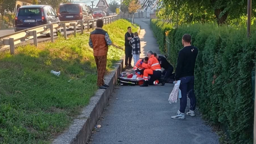 O femeie a murit după ce a fost lovită de mașină