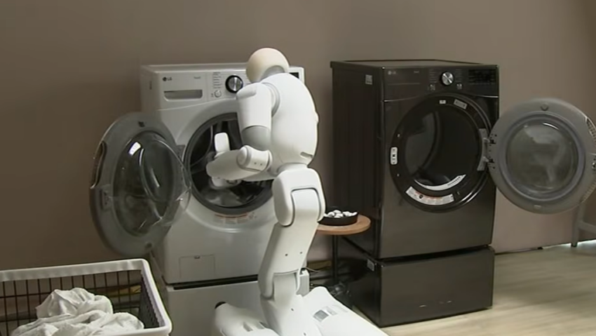 Taku- Robotul care muncește cât pentru doi