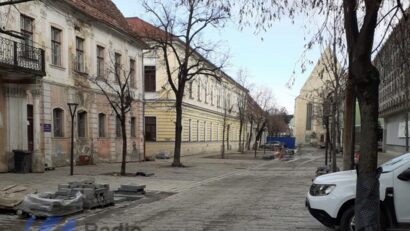 Praf și disconfort pe strada Kogălniceanu: Emil Boc solicită refacerea lucrărilor