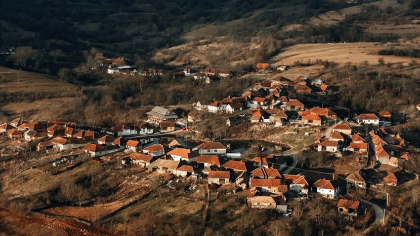 Straiță Plină la Colești, primul sat turistic românesc